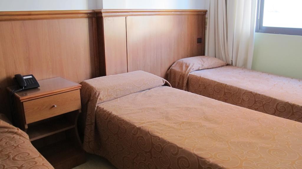 Hotel Pedraza Buenos Aires Oda fotoğraf